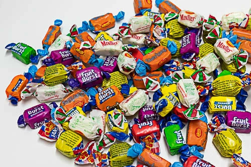 Allen's Allens And Pascall Wrapped Lollies 1kg Candy, LOLLIES & Confectionery