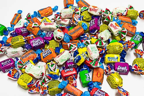 Allen's Allens And Pascall Wrapped Lollies 1kg Candy, LOLLIES & Confectionery