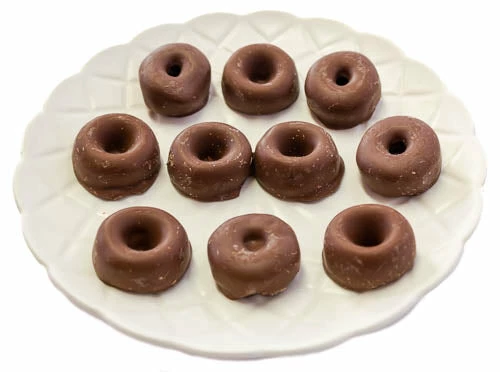 Everfresh Confectionery Milk Chocolate Aniseed Rings Licorice / Aniseed