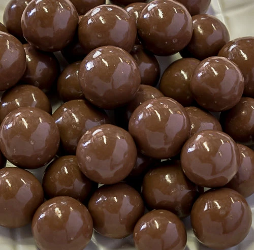 Custom Chocolates Chocolate Malt Balls Brown-Coloured Lollies