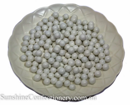 Lolliland White-Coloured Lollies White Chocolate Pearls 300g