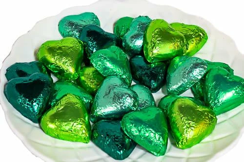 Paul's Confectionery Hearts - Milk Chocolate Hearts In Mixed Green Foils 1kg