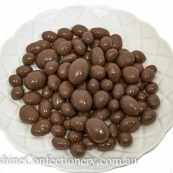Custom Chocolates Chocolate Peanuts, Sultanas And Almonds Nuts Roasted & Chocolate