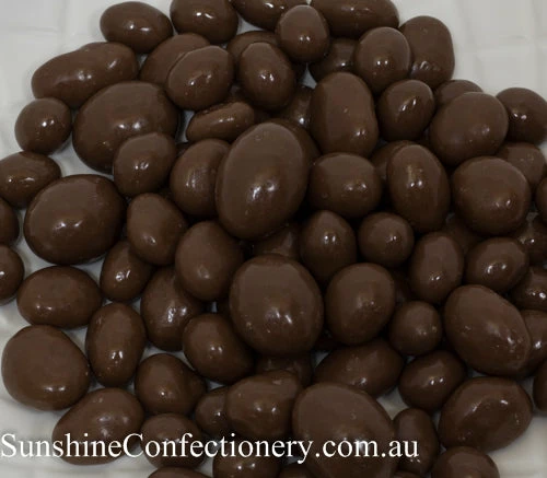 Custom Chocolates Chocolate Peanuts, Sultanas And Almonds Nuts Roasted & Chocolate