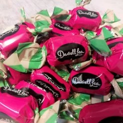 Sunshine Confectionery Outlet Peppermint Cream Chocolates - Darrell Lea 1kg MINTS & Mint-Flavoured Lollies