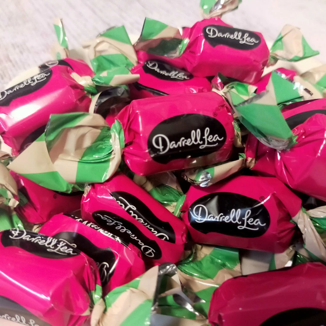 Sunshine Confectionery Outlet Peppermint Cream Chocolates - Darrell Lea 1kg MINTS & Mint-Flavoured Lollies