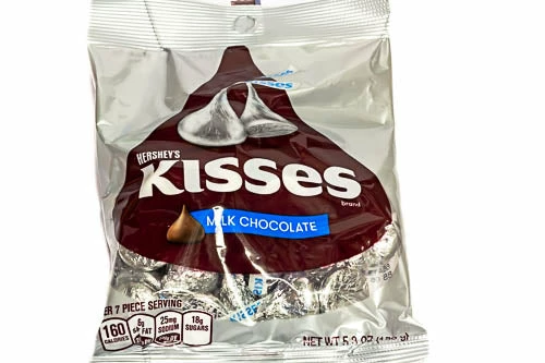 Hershey's Hershey Kisses 150g Chocolates - Milk, Dark & White